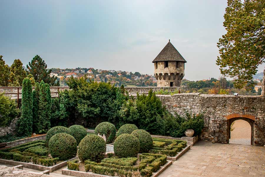 Budapest parks: Palace Garden