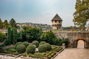 Budapest parks: Palace Garden